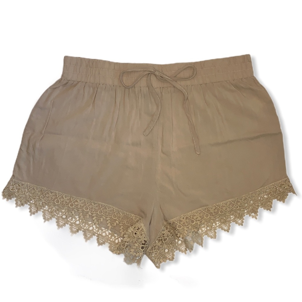 Streetwear Society Tan Crochet Trim Shorts